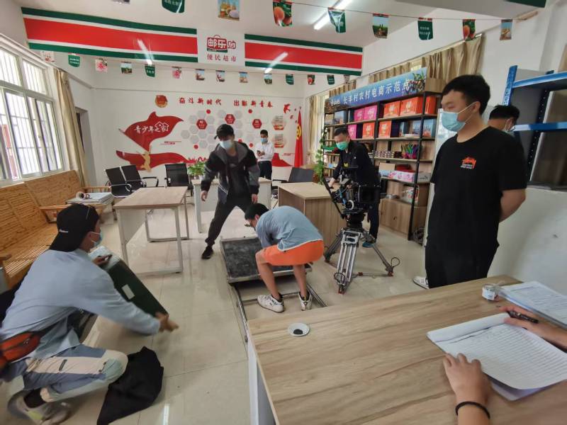 珲春市广告片拍摄公司：极简主义践行者，少即是多的视觉哲学